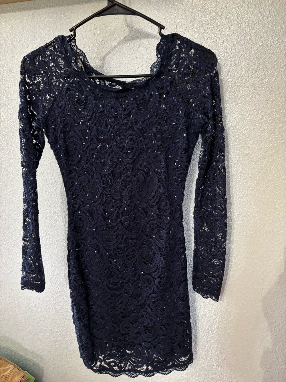 My Michelle Navy Lace Long-Sleeve Sequin Dress XS women’s homecoming